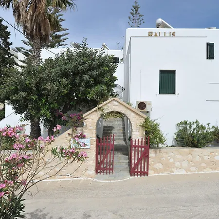 Aparthotel Rallis Naousa (Paros)