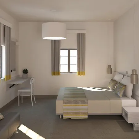 Rallis Naousa (Paros)