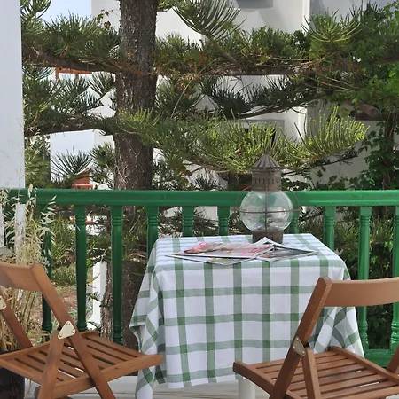 Rallis 3* Naousa (Paros)